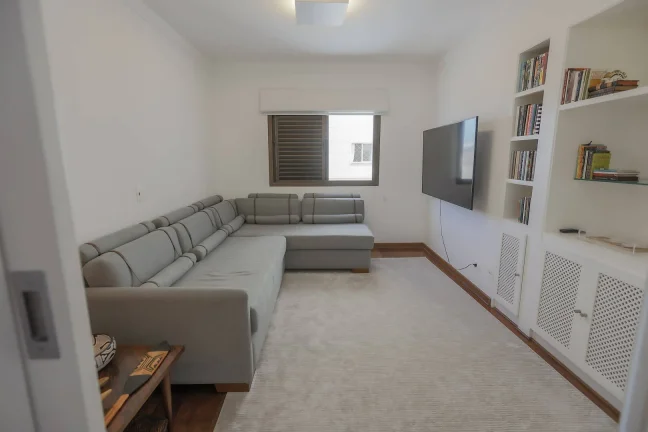 Imagem Apartamento Brooklin - 227M², 3 Dorms, 3 Suítes, 3 Vagas, Varanda.