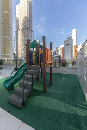 Imagem Apartamento com 4 dormitórios à venda sendo 4 suítes, 400 m² por - R$ 8.990.000,00 - Centro - Bal. Camboriú/SC