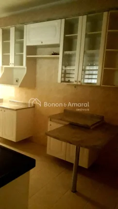 Imagem Casa térrea à venda no Bairro Taquaral, próxima à Miami Store, supermercado, farmácia, colégio...