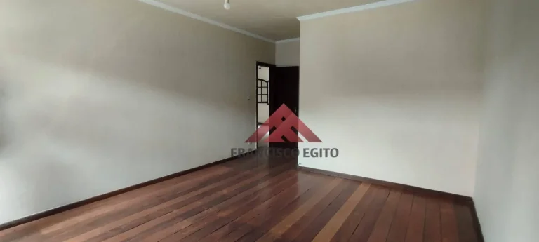 Imagem Excelente Casa Centro