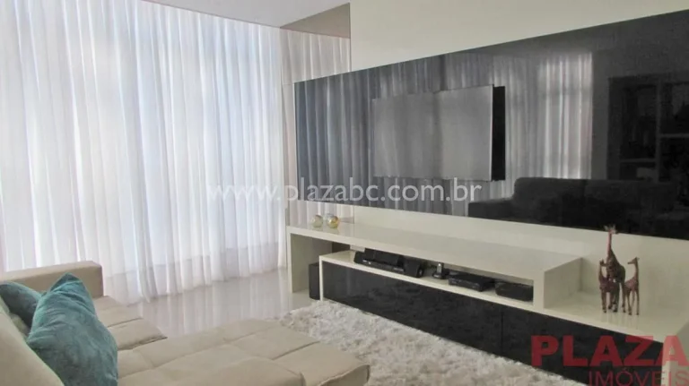 Imagem Vista parcial do Mar - Com pele de vidro na sala, área de lazer completa