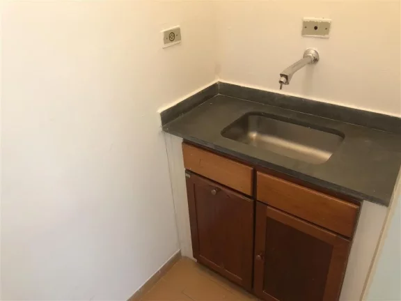 Imagem Sala Comercial para Locação em Barueri / SP no bairro Condomínio Centro Comercial Alphaville