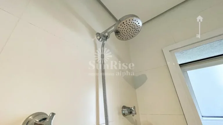 Imagem Apartamento semi-mobiliado para alugar Alphaville - Tamboré com 1 suíte e 1 vaga - 50m² | R$4.684,00 pacote - Santana de Parnaíba/SP