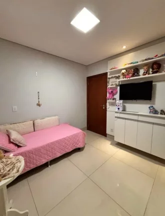 Imagem Casa em Condomínio para Venda em Cuiabá / MT no bairro Jardim Imperial