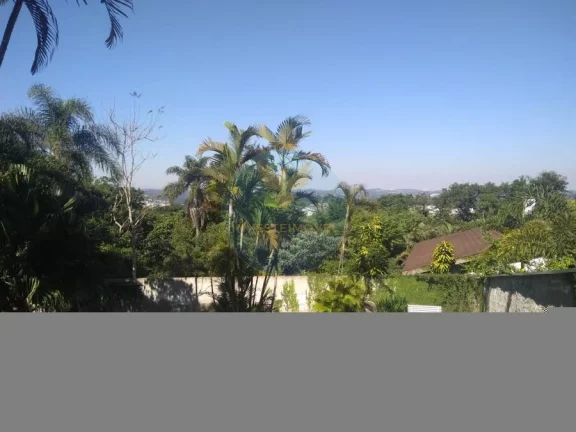 Imagem Casa em Condomínio a Venda no bairro Granja Viana - Jandira, SP