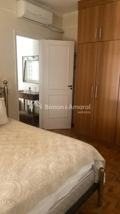 Imagem Localizada ao lado do tradicional Colégio Rio Branco, esta charmosa casa oferece conforto, lazer e ...