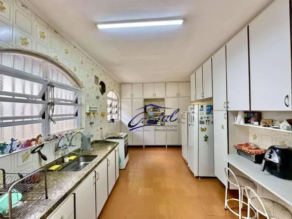 Imagem Chácara com 3 quartos (2 suítes) à venda, 4700 m² - Jardim do Rio Cotia - Cotia/SP