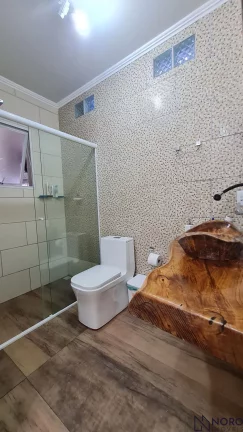 Imagem Casa Espaçosa com Edícula e Amplo Pátio - Bairro Nossa Senhora do Perpétuo Socor