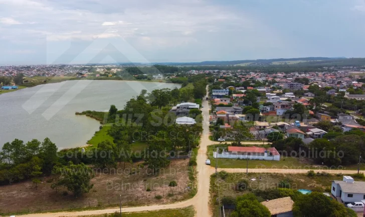Imagem Terreno de 550 m com duas esquinas e vista para a Lagoa dos Freitas. BR076.1
