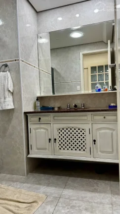 Imagem Apartamento com 200m2, 3 dormitórios (1 suíte) e 2 vagas demarcadas a venda no Bela Vista, São Paulo