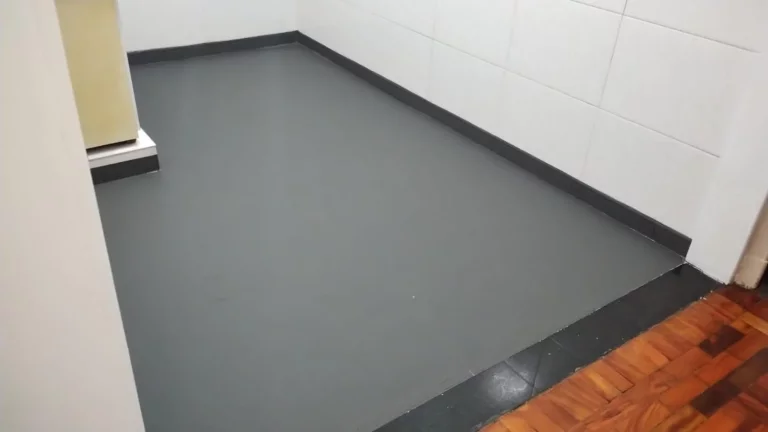 Imagem Apartamento Reformado com 2 quartos na Casper Libero -Luz