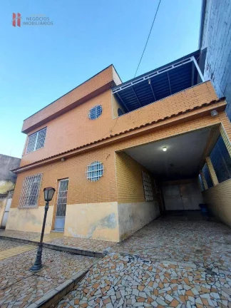 Casa com 5 quartos à venda, 197 m² por R$ 700.000 - Parque Santa Lúcia - Duque de Caxias/RJ