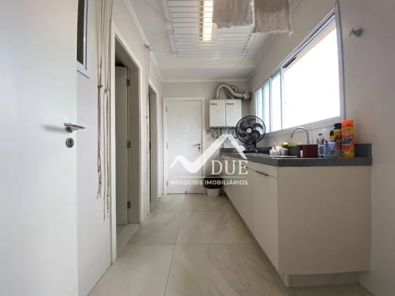 Imagem Apartamento com 4 dormitórios à venda, 299 m² por R$ 2.250.000,00 - Boqueirão - Santos/SP