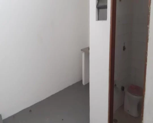 Imagem galpão com 120 m2 próximo a vários comercios FL26