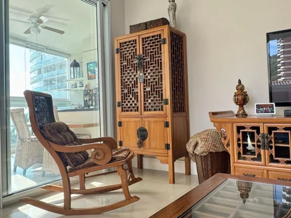 Imagem Apartamento com 3 dormitórios à venda, 118 m² - Astúrias - Guarujá/SP