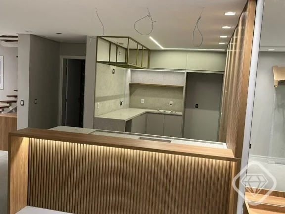 Imagem Casa Semi Mobiliada em Condomínio de Alto Padrão no Alphaville Vêneto

Brilhante Imóveis apresen...