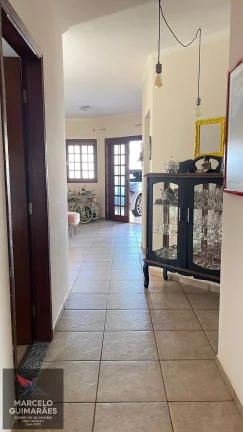 Imagem Casa Jardim Márcia II são 2 dormitórios sendo 1 suíte