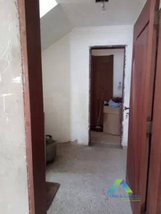 Imagem SÃO BERNARDO DO CAMPO SOBRADO 400m² COM EDICULA, 5 VAGAS COM OTIMO VALOR E LOCALIZAÇÃO !!!