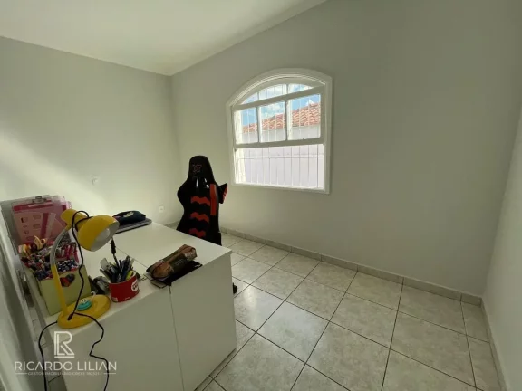 Imagem Sobrado com 3 dorms sendo uma suite, duas vagas e edicula no Jardim Textil - Proximo ao Analia Franco