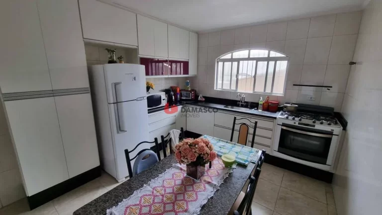 Imagem Sobrado à venda 3 Quartos, 1 Suite, 6 Vagas, 221M², Osvaldo Cruz, São Caetano do Sul - SP