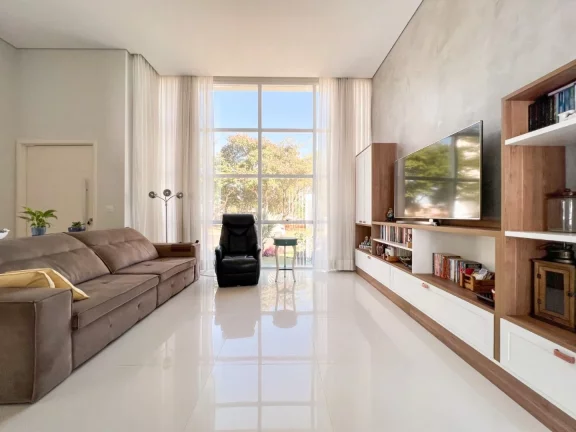 Imagem Casa moderna com 4 suítes à venda, 236 m² por R$ 2.390.000 - Condomínio Próximo ao Parque Ecológico - Indaiatuba/SP