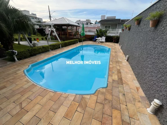 Imagem Terreno com 03 Sobrados Geminados à Venda – Praia dos Amores, Balneário Camboriú