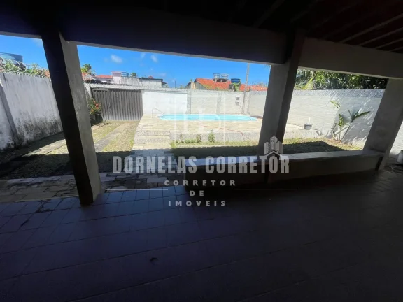Imagem CASA DE TEMPORADA AMPLA 2 PAVIMENTOS, 3 QUARTOS E QUINTAL COM CHURRASQUEIRA, PISCINA!