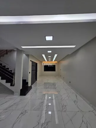 Imagem Sobrado Alto Padrão, 3 Suítes, Piscina com cascata, em Cardoso Continuação, Aparecida de Goiânia/GO
