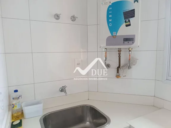 Imagem Apartamento com 3 dormitórios à venda, 159 m² por R$ 3.030.000,00 - Embaré - Santos/SP