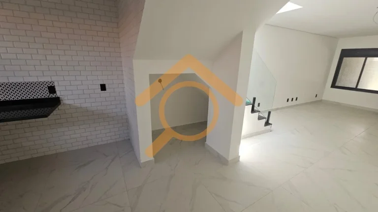 Imagem Excelente oportunidade de investimento: Casa à venda em São Paulo-SP, Vila Romano, com 3 quartos, 3 suítes e 147m² de área.