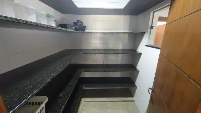 Imagem Uma Linda Mansão com 6 dormitórios com 5 mil metros de terreno