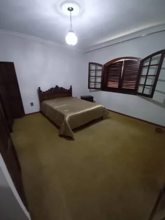 Imagem CASA COM 18.000M2, PISCINA - NOVA FRIBURGO.