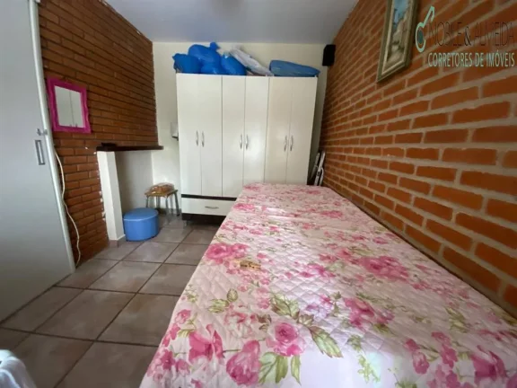 Imagem Porteira Fechada.
