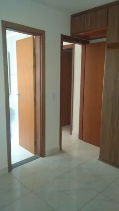 Imagem Apartamento ótima Localização com 03 dormitórios sendo um suíte, 02 com armários embutidos, sa...