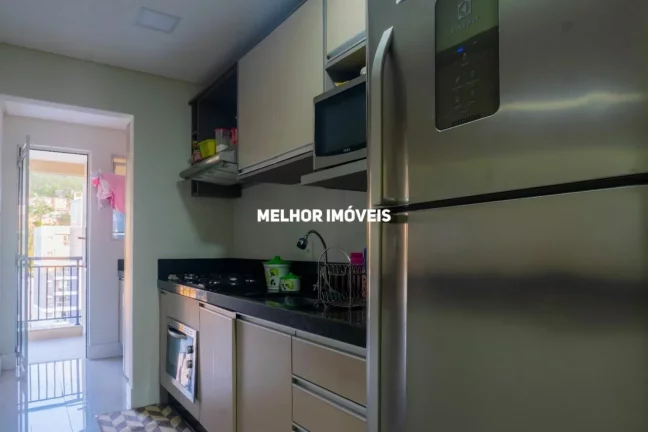 Imagem Apartamento Semi Mobiliado á Venda com 02 Suítes