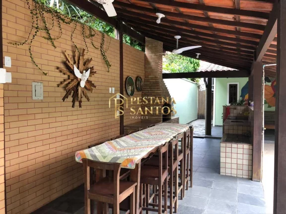 Imagem Casa Espetacular no Bosque dos Esquilos com 486m² e Área de Lazer Completa
