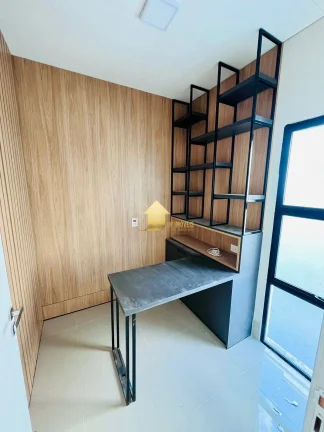 Imagem Casa 3 suítes composta com planejados Condomínio Alphaville 2