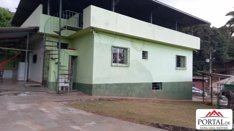 Imagem Terreno a venda com 3.610 m², boa topografia para construção de prédio e com uma pequena área verde