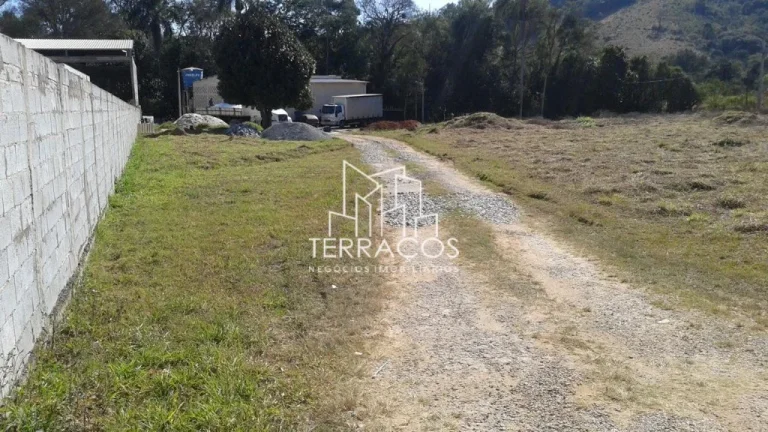 Imagem TERRENO PLANO COM 9.000 M² AO LADO DA RODOVIA FERNÃO DIAS - EXTREMA/MINAS GERAIS.