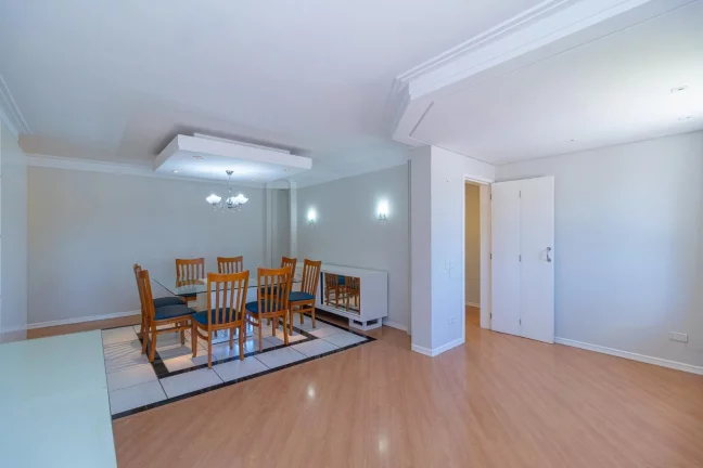 Imagem Apartamento de 3 quartos no bairro Cidade Industrial