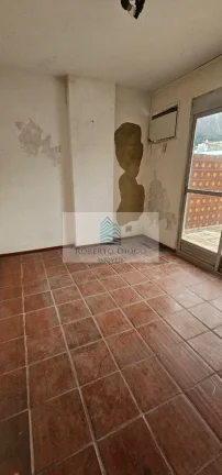 Imagem Imóvel Comercial de Alto Padrão na Barra da Tijuca - 9 Quartos, 2 Suítes, 4 Salas e 5 Vagas de Garagem - Rio de Janeiro-RJ - 982,50m².
