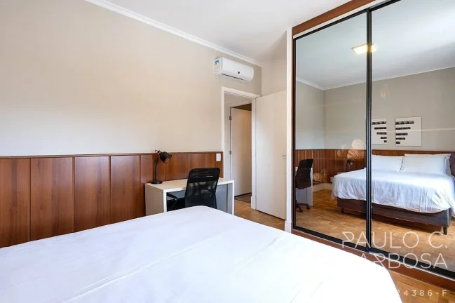 Imagem Itaim Bibi Venda - 3 Dormitórios (1 Suíte) - 2 Vagas - 187m²