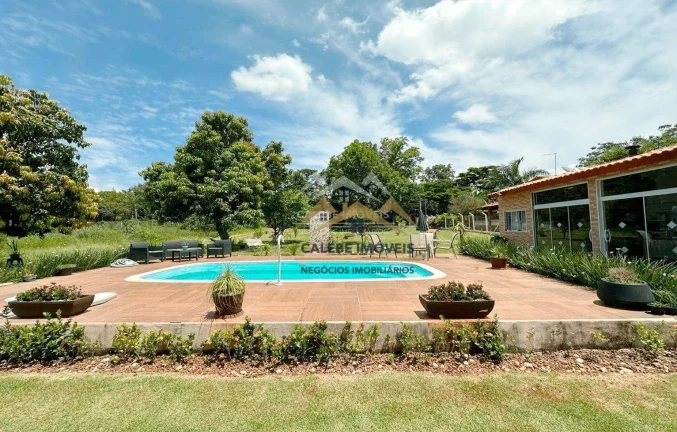 Imagem Chácara com 4 dormitórios à venda, 1000 m² por R$ 680.000,00 - Portal das Nogueiras - Tatuí/SP