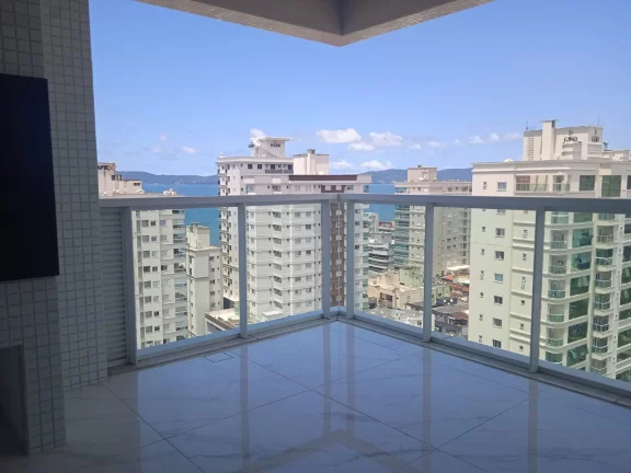 3 SUITES, PRÓXIMO DO MAR - ALTO PADRÃO