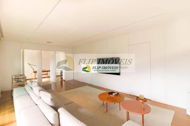 Imagem Lindo apartamento para venda com 157 m² com 3 suítes, 3 garagens no miolo do Cambuí - Campinas - SP