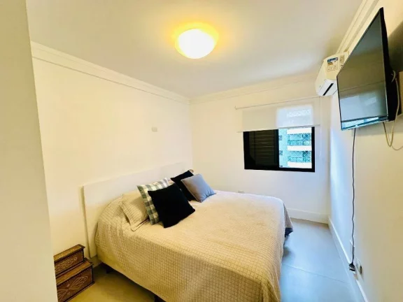Imagem Apartamento com 3 dormitórios à venda, 100 m por R$ 2.230.000,00 - Riviera