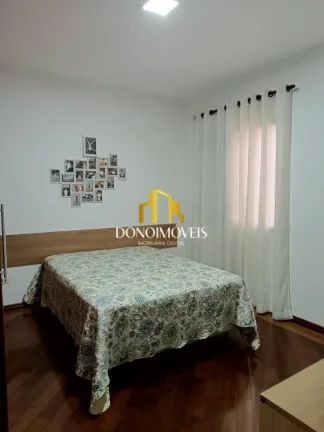 Imagem Lindo Sobrado á venda No Nova Petrópolis! Excelente imóvel com 4 dormitórios (1 suíte com sacad...