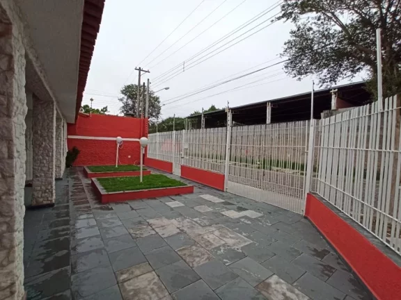 Imagem Casa com 3 dormitórios à venda, 230 m² por R$ 700.000,00 - Jardim Imperador - Suzano/SP