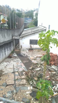 Terreno à venda, Com 382 metros quadrados, contendo uma edificação de 76 metros para ser demolida - Horto Florestal, São Paulo, SP