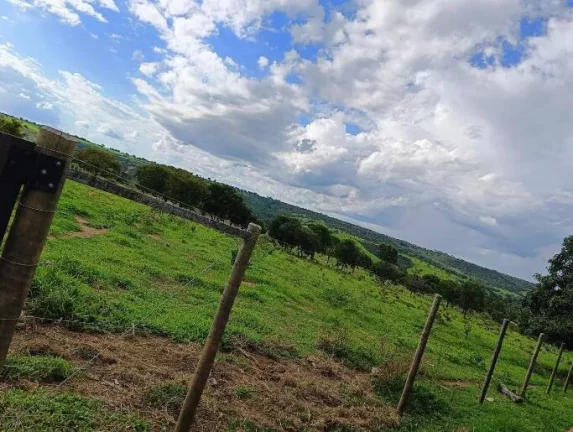 Imagem Sítio à Venda a 15 km de Luziânia!